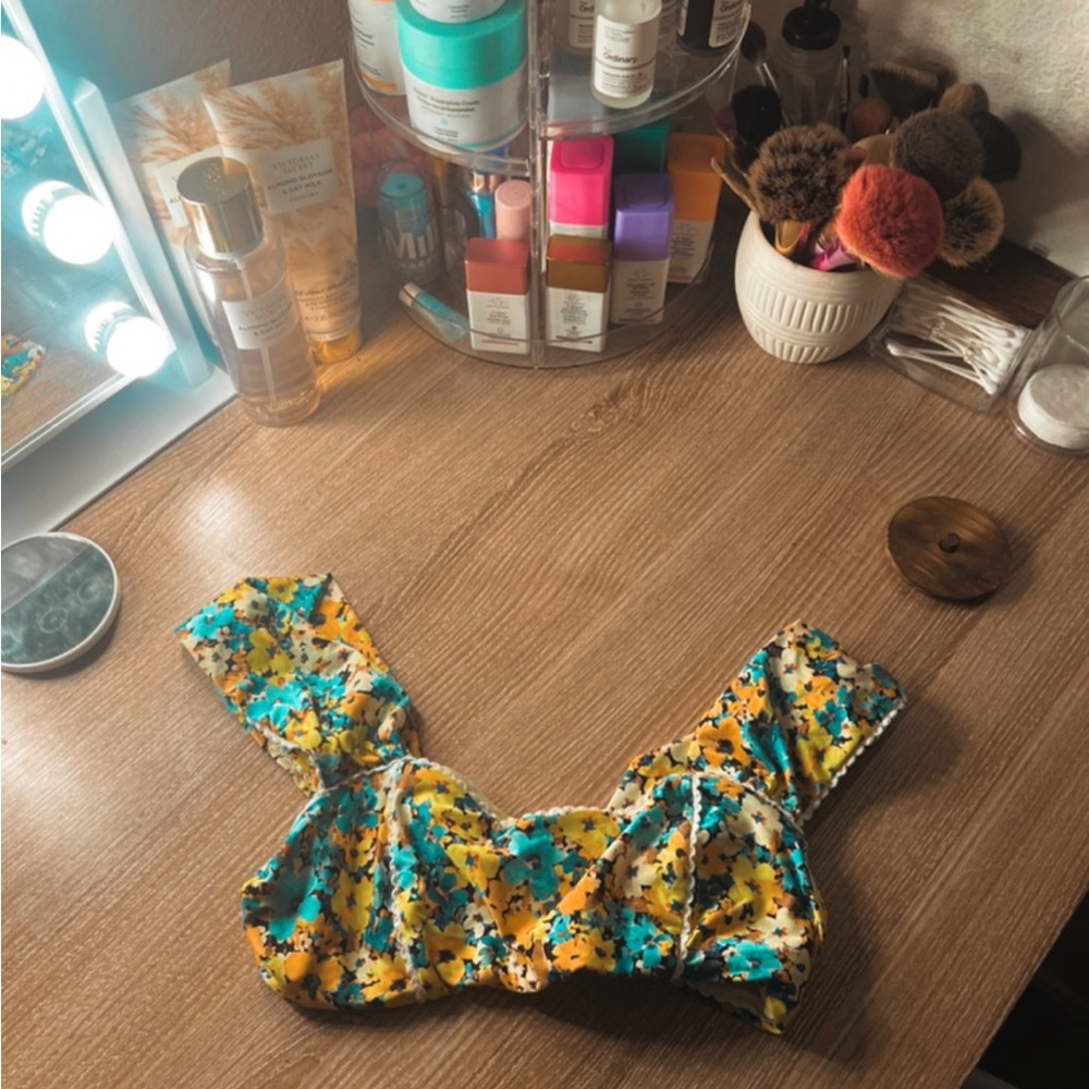 Never worn this bathing suit. Bottoms still have the tag